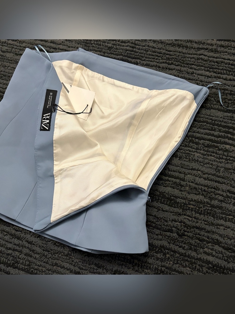 Zara Draped Bustier Strapless Pleated Top - Picture 3 of 7